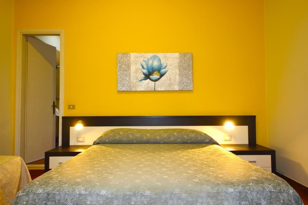 Albergo La Quiete Desenzano del Garda Buitenkant foto
